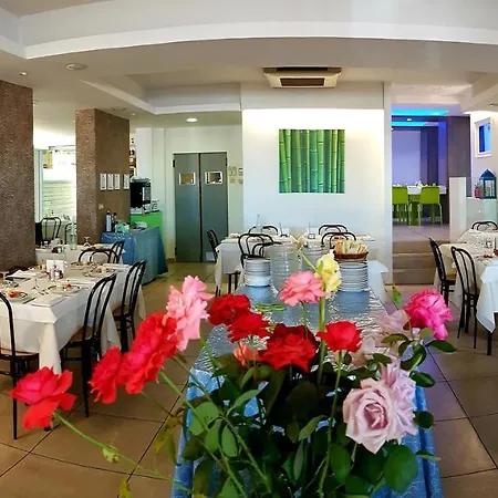 Sorriso - Molto Di Stella Riccione