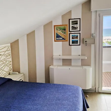 Sorriso - Molto Piu Di Stella Riccione