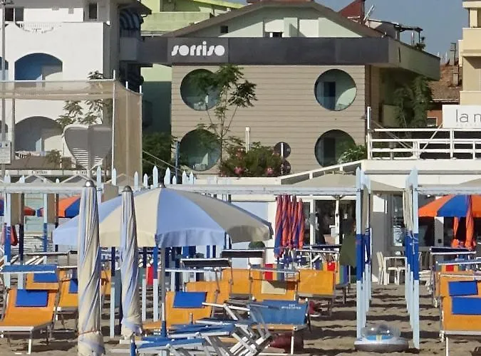 Hotel Sorriso - Molto Piu Di Stella *