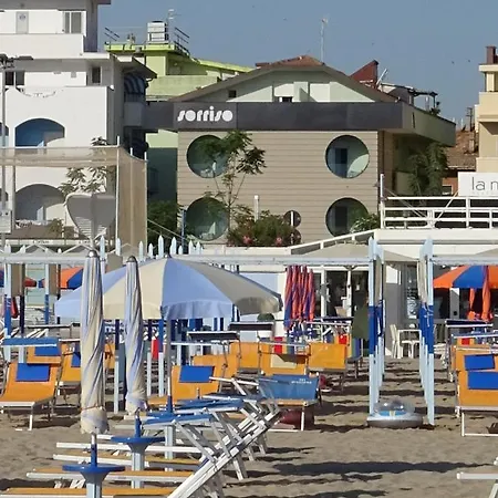 Hotel Sorriso - Molto Piu Di Stella *